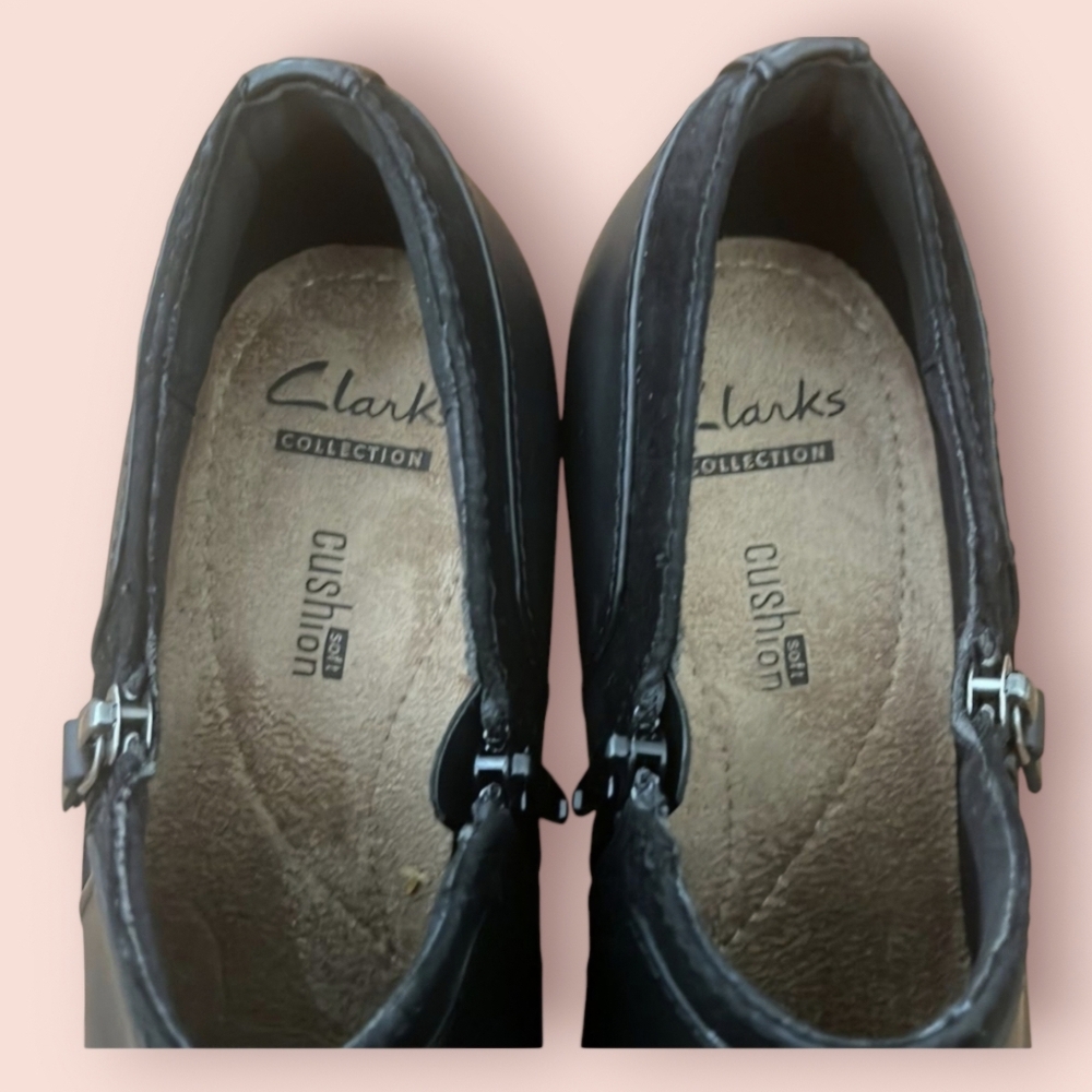 Clarks Booties - Picture 7 of 8